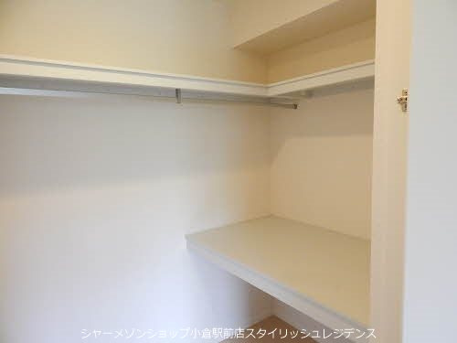 ヴィラ　ダンク上到津の収納|※イメージ写真となるため、現況と異なる場合は現況を優先します