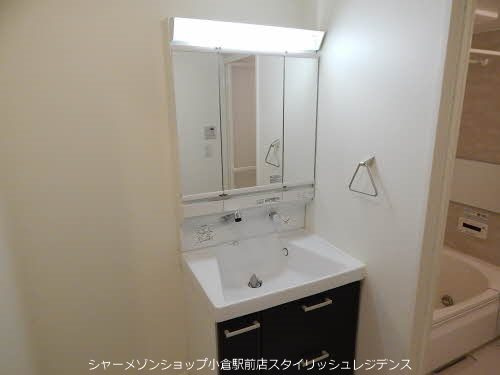ヴィラ　ダンク上到津の洗面所|※イメージ写真となるため、現況と異なる場合は現況を優先します