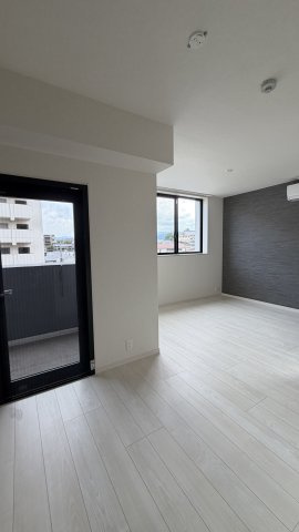 MODERN EIGHT 高宮lietoの居間・リビング