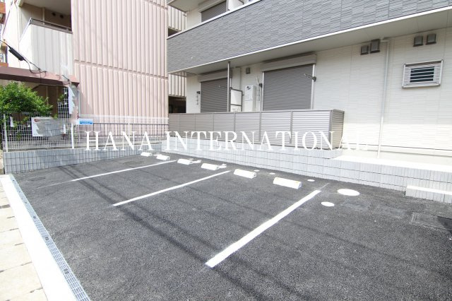 サニーコート南行徳の駐車場