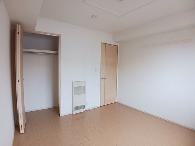 蔵Ⅳの内装|明るい色調の室内です