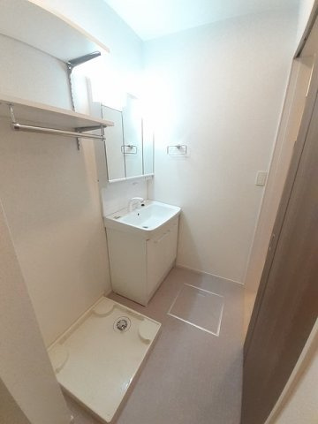 サンクレリアの洗面所|コンパクトで使いやすい洗面所