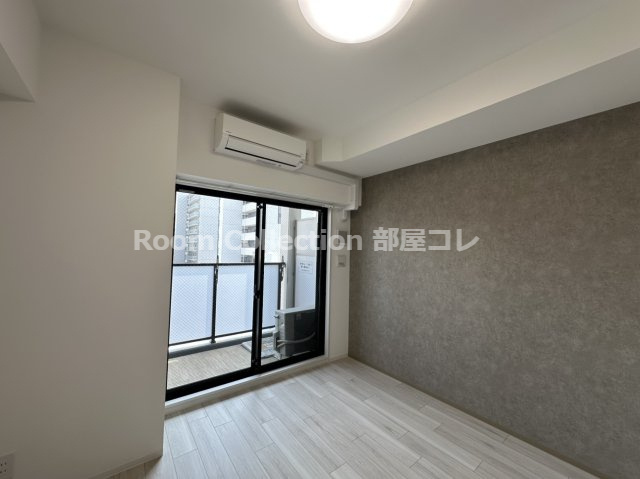 ディアレイシャス矢場町の居間・リビング|※同物件他部屋写真
反転、色違いの場合有
現況優先