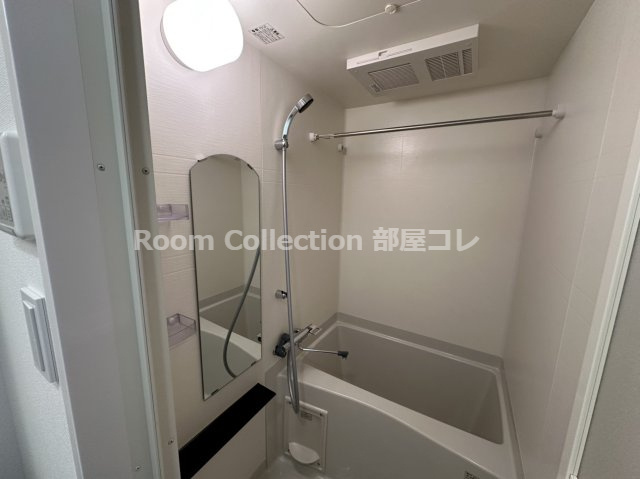 ディアレイシャス矢場町の浴室|※同物件他部屋写真
反転、色違いの場合有
現況優先