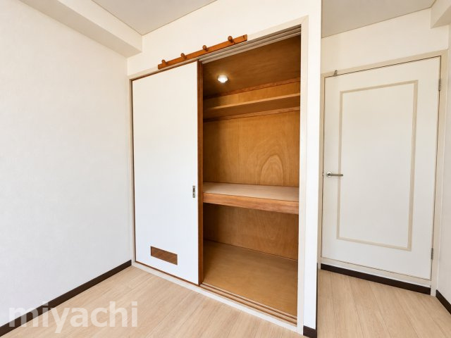 パークシャトーの収納