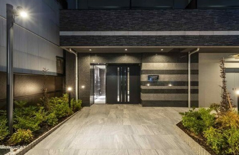 S-RESIDENCE鶴舞駅前のエントランス