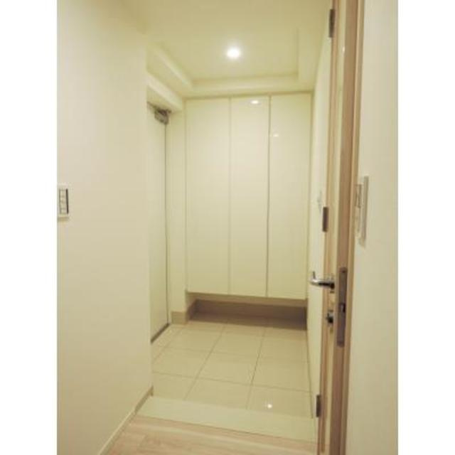 パークホームズ豊洲ザレジデンスの玄関|※写真は同タイプ住戸です。