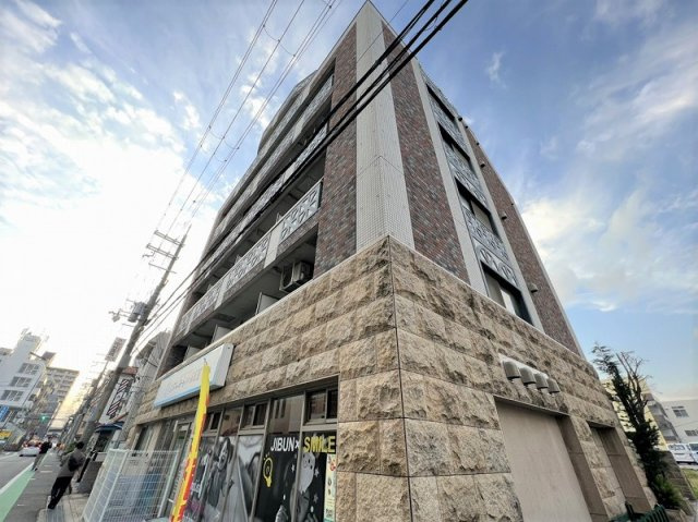 吹田市垂水町１丁目の店舗事務所の外観