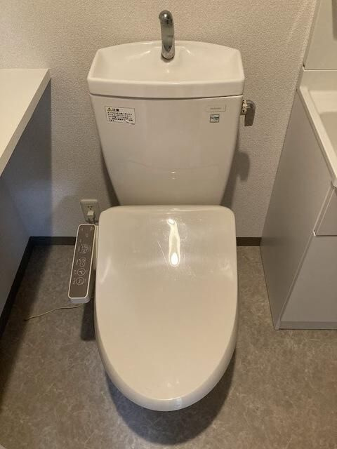 プラージュ石川町のトイレ
