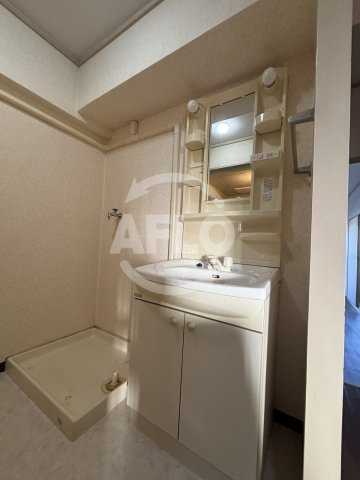 スリースター鶴町の独立洗面台|スリースター鶴町　　洗面台