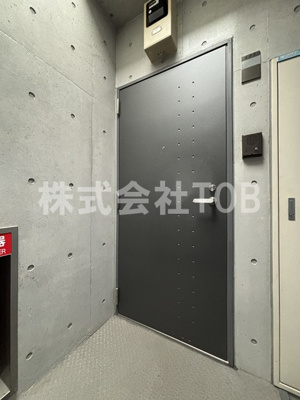 【その他】 | メゾン・ド・ダダ | 玄関ドア※別号室参考写真※
