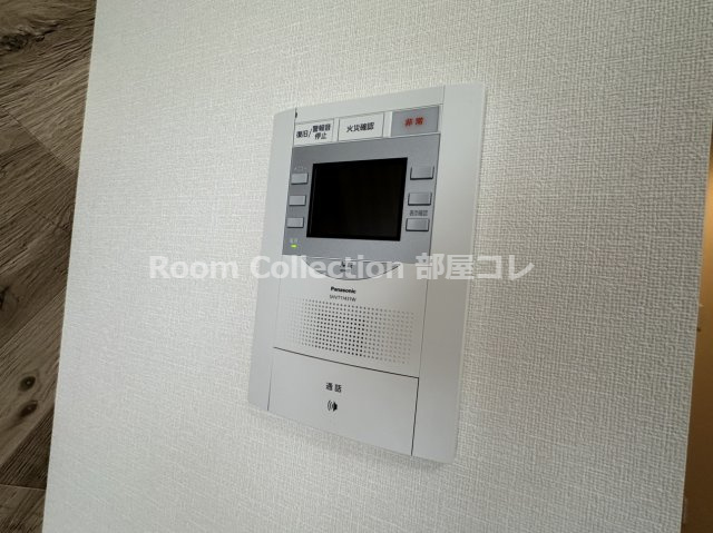 プレサンスTHE新栄のセキュリティ|※同物件他部屋写真
反転、色違いの場合有
現況優先