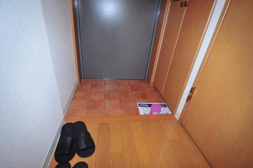フォレスト茗荷谷の玄関