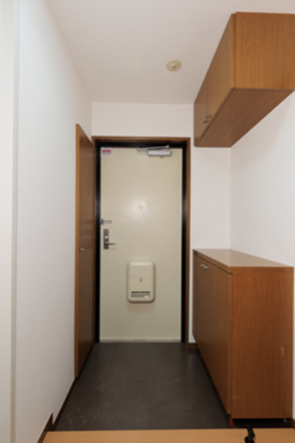 コーボック国領の玄関|※写真は同タイプ住戸です。