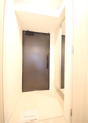 【玄関】 | S-RESIDENCE堺筋本町Uno