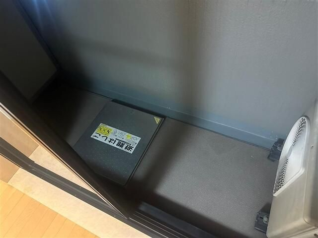 ルーブル早稲田弐番館のバルコニー