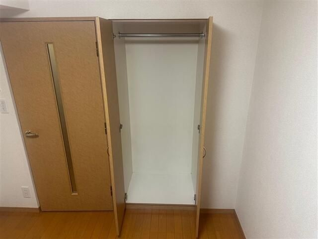 ルーブル早稲田弐番館の収納