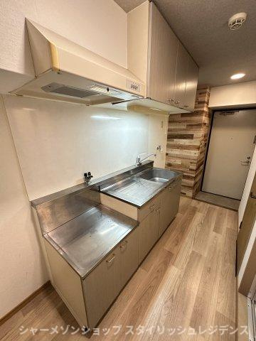 アヴィニール竪町のキッチン