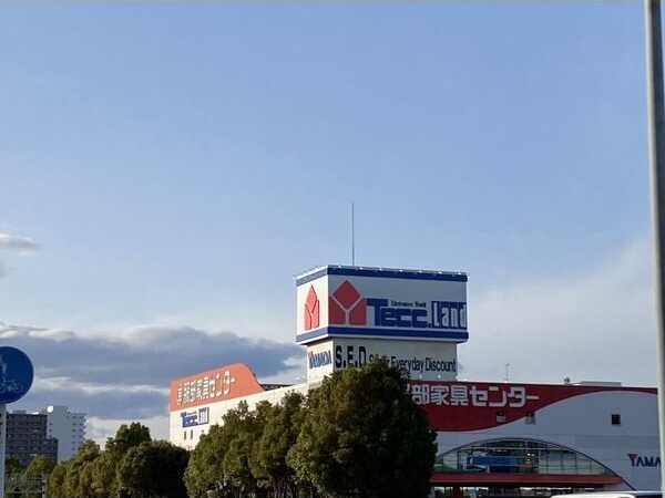 メビウスA.K.の周辺
