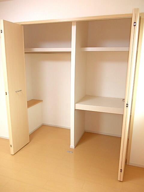 イリ―デ白川Ⅰの収納|ちょっとした収納スペースも充実しています