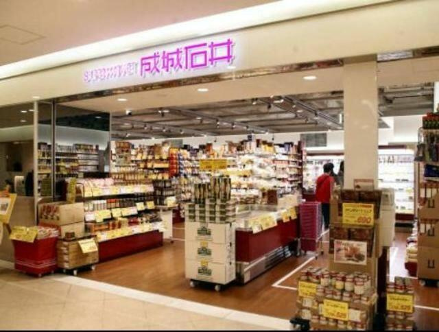 フラッツ南青山の周辺
