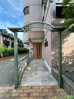 【エントランス】 | Collection鳳東町