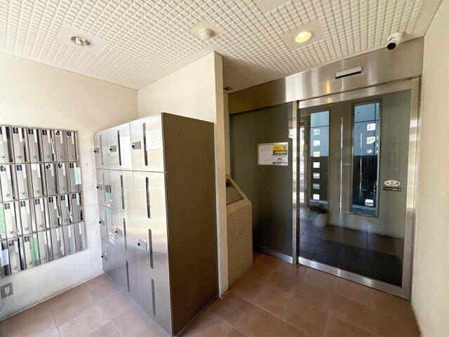 ソリテア四谷荒木町のロビー