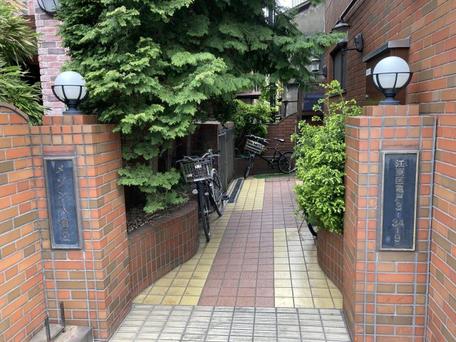 メゾン入倉Ⅱのエントランス