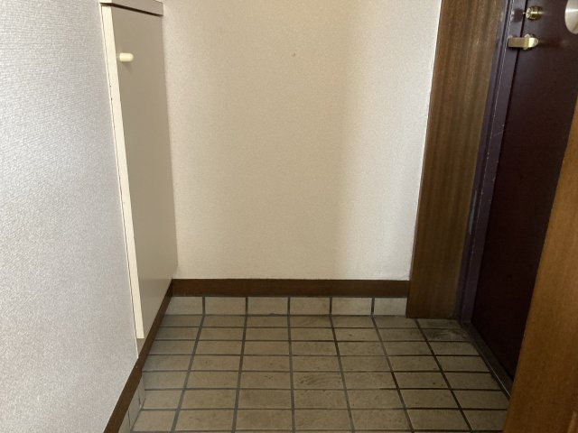 メゾン入倉Ⅱの玄関