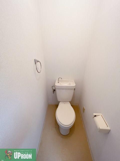 春日井市白山町５丁目のアパートのトイレ