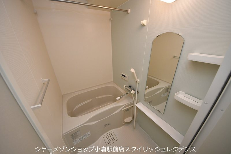 アルゴ南小倉の浴室