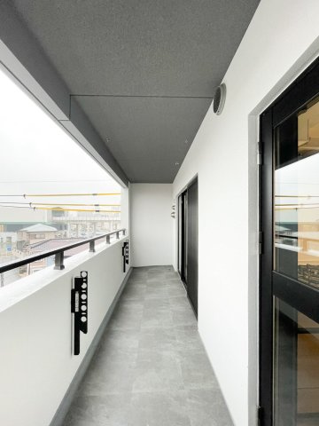 アスールビエント　板付小学校区のバルコニー|アスールビエント