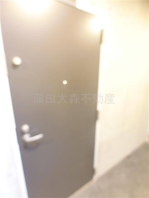 four千鳥町の玄関