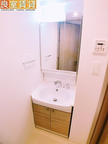 【洗面所】 | エスリード新栄グランラグジェ | ※このお写真は同物件の別のお部屋のお写真です。現状優先。