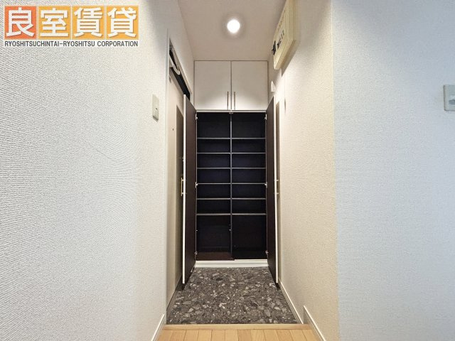 【玄関】 | シャリオグランデ