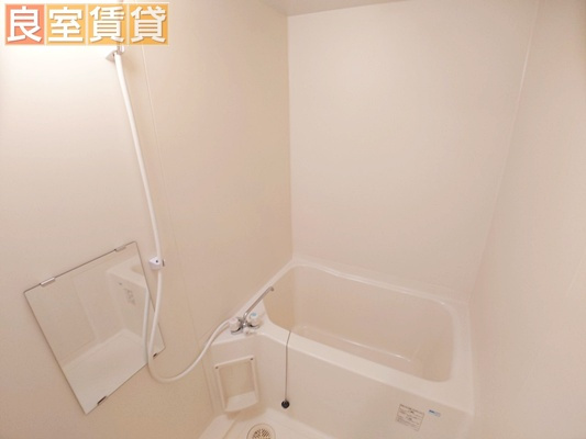 【浴室】 | マルシェ小島 | ※写真は同物件の別部屋のものを流用しております。現状を優先します。
