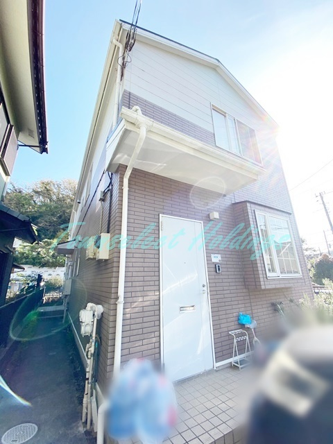 鎌倉市西御門２丁目のテラスの外観