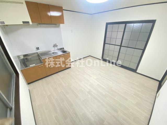八尾市北木の本５丁目のアパートの洋室