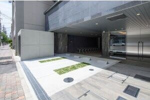 S-RESIDENCE上前津の駐車場