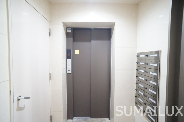 熊本市中央区本荘町の賃貸マンションのエントランス