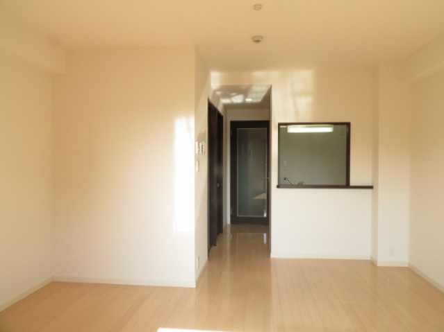熊本市中央区本荘町の賃貸マンションの居間・リビング