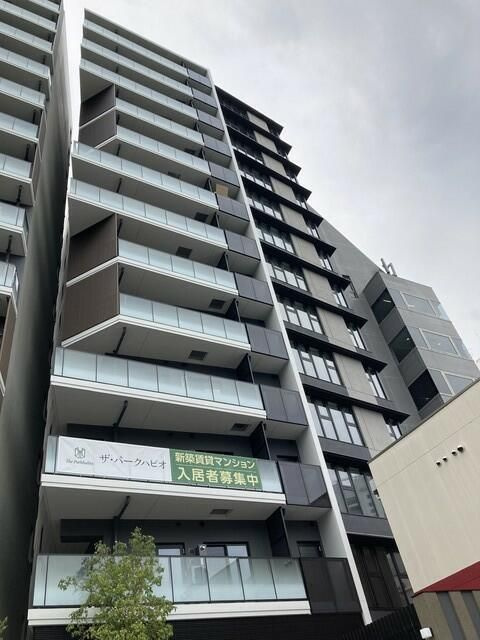 ザ・パークハビオ市ヶ谷イーストの外観