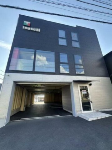 秦野市本町２丁目の倉庫