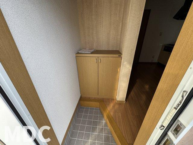 レインボータウン中田の玄関