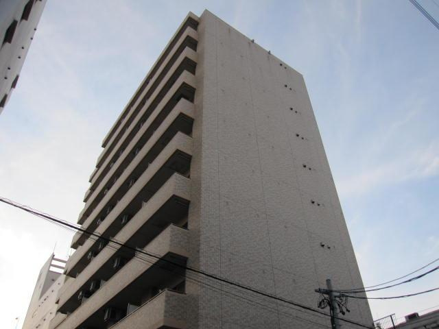 セレブランド堀田駅前の外観