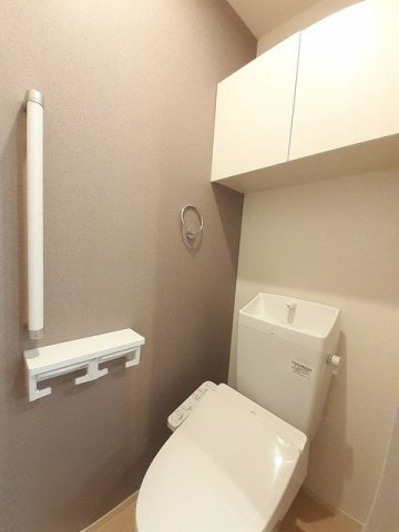 リヴェール・ＫⅠ　　刈谷市近郊の賃貸はクラスホーム刈谷店のトイレ|ゆったりとした空間のトイレです