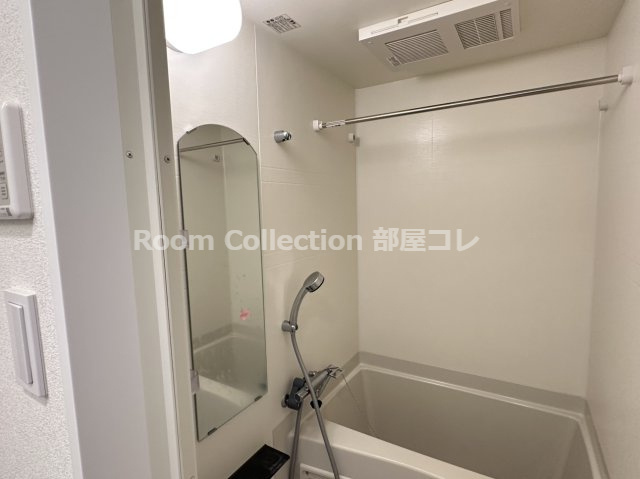 プレサンス丸の内アドブルの浴室|※同物件他部屋写真
反転、色違いの場合有
現況優先