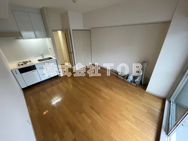 【居間・リビング】 | アーバンコート南烏山 | ※クリーニング中の写真です。