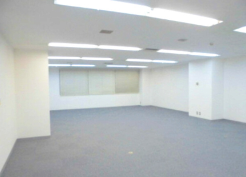 ピカソ堺筋本町ビルの内装