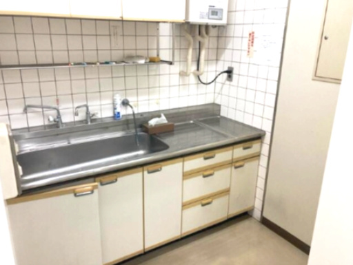 ピカソ堺筋本町ビルのキッチン